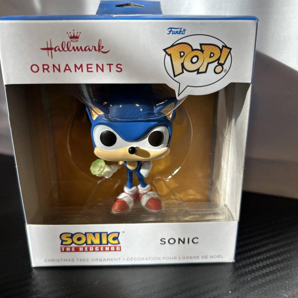 NEW Hallmark‎ Funko Pop Sonic The Hedgehog w/Emerald Gem Christmas Tree Ornament